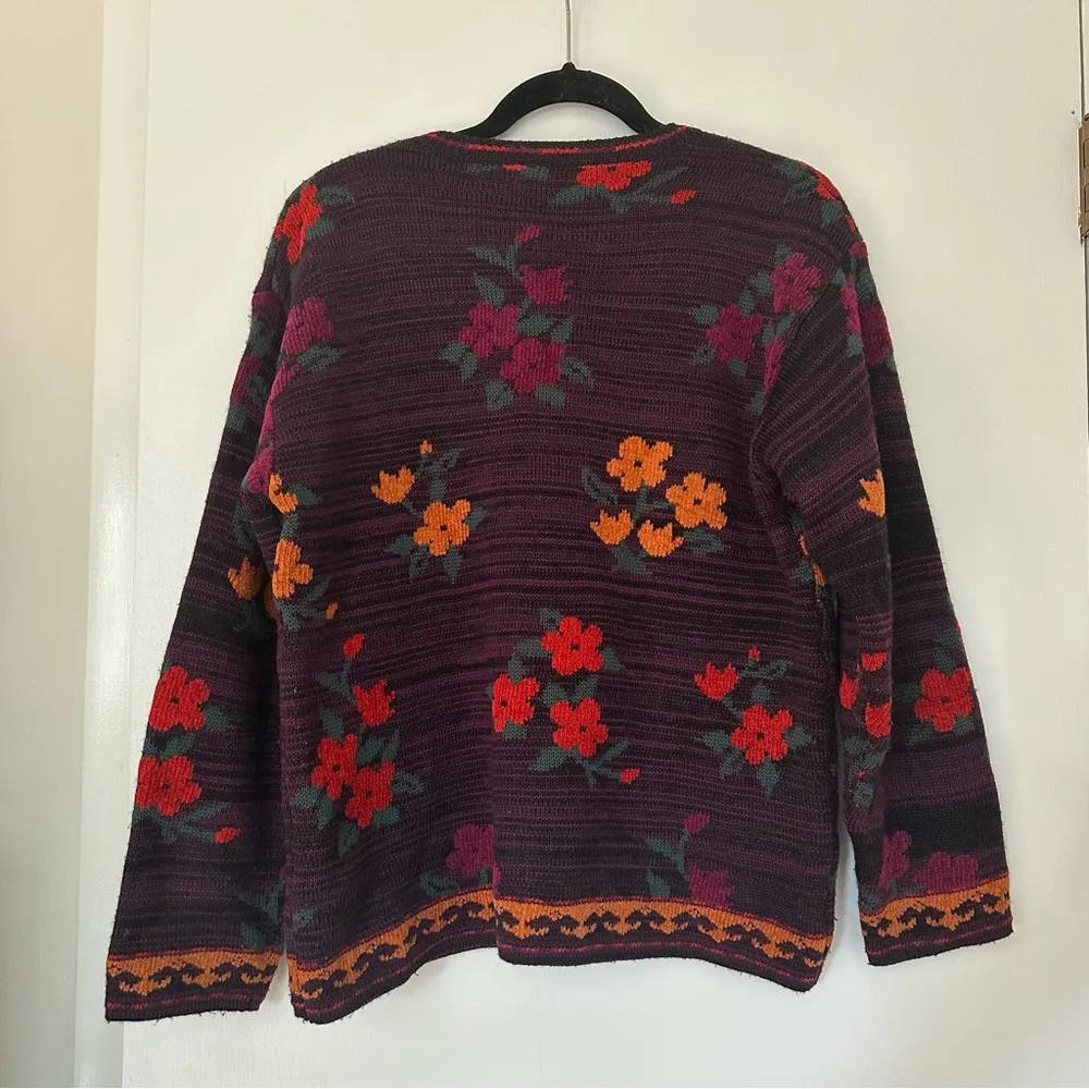 Carole Little for Saint-Tropez West Vintage Floral Wool Blend Sweater Medium - Image 2