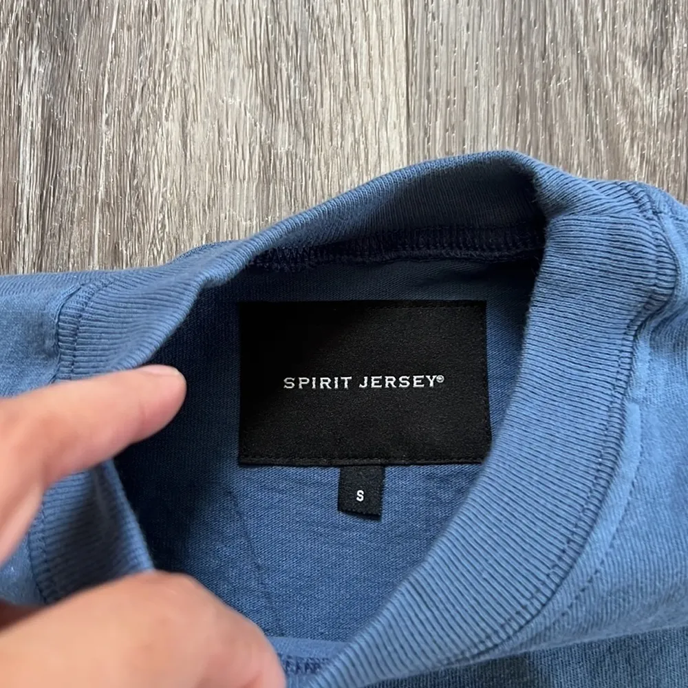 Spirit Jersey Badlands Unisex Long Sleeve Top Small Multicolor Tee Shirt - Image 6