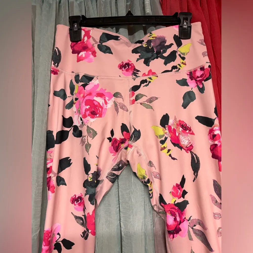 - workout pants- large - Image 2