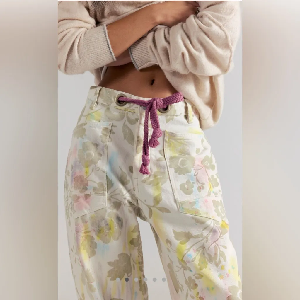 NWT we the free Moxie flocked barrel jeans 28 ivory floral oversized baggy - Image 3