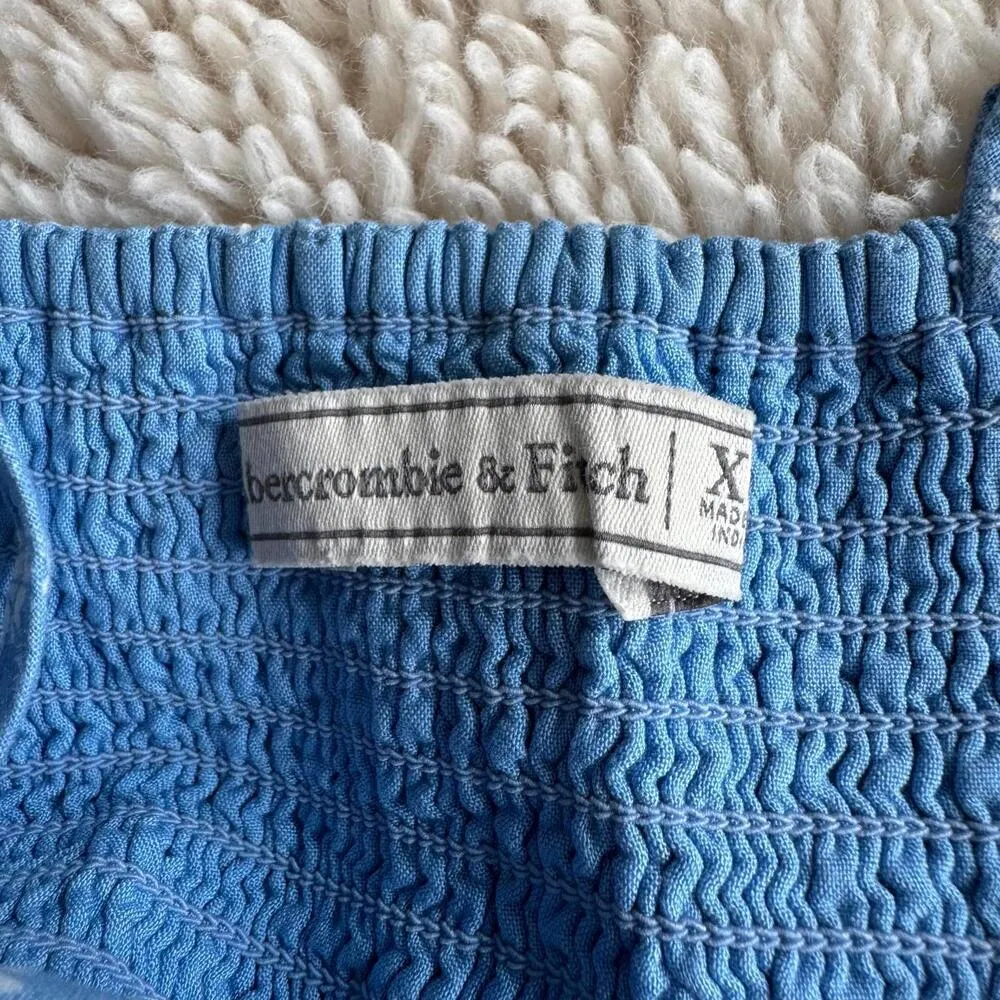 Abercrombie & Fitch Floral Crop Top - Size XS - Image 3