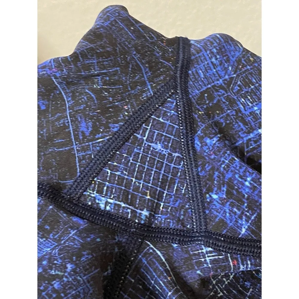 Lululemon Wunder Under Hi-Rise Blue City Lights 28" Active Leggings Women's Sz 2 - Image 6