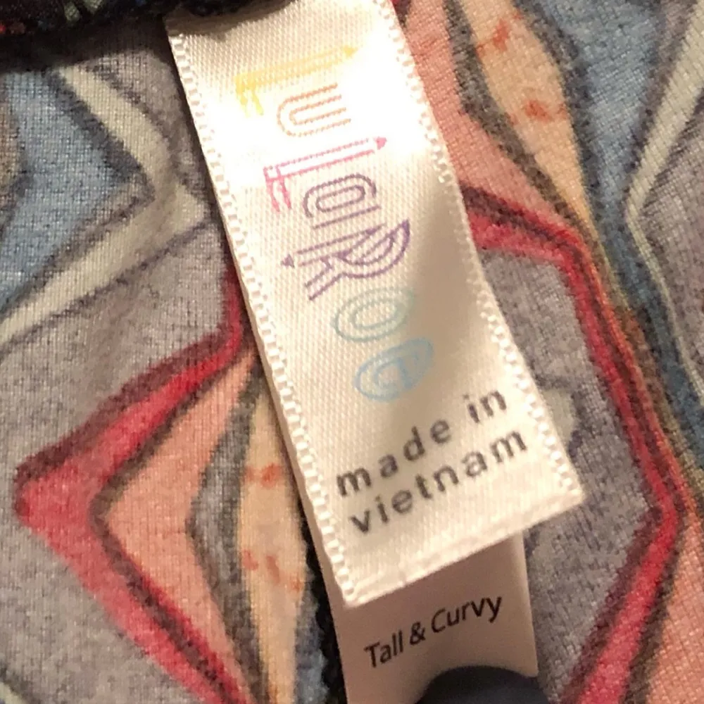 LuLaRoe aztec pattern butter soft leggings TC - Image 5