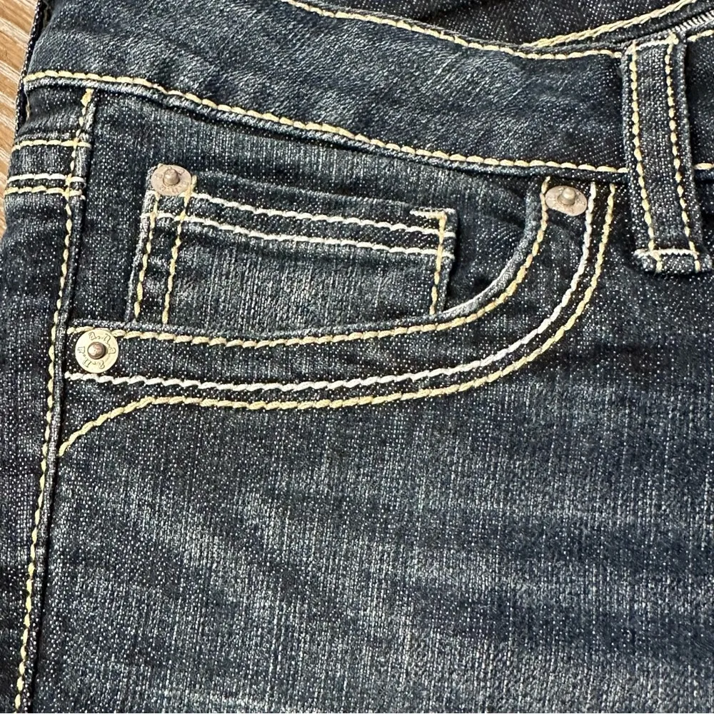 a.n.a Denim Bermuda Shorts Womens 6 - Image 10