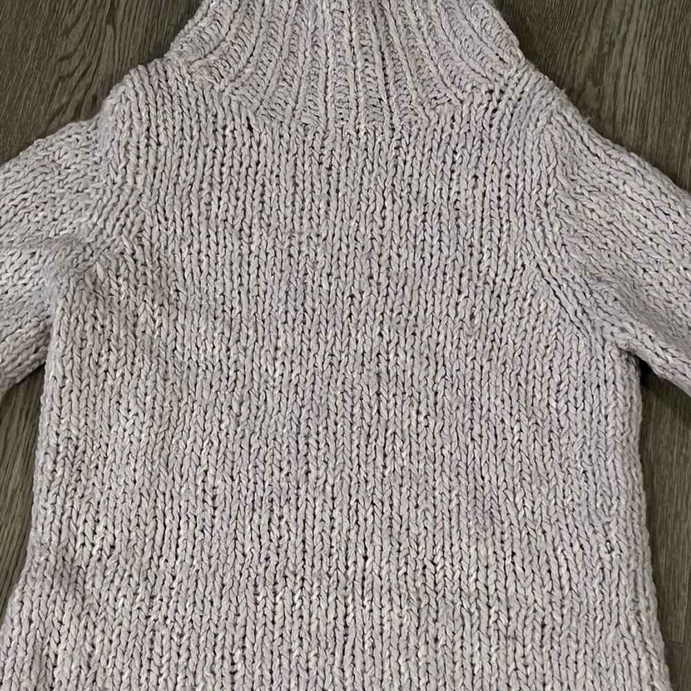 Express Handknit Woman’s Purple & White Cowl Neck Sweater Sz Small - Image 3