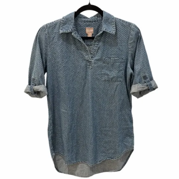 Chicos Lightweight Chambray Polka Dot Popover Top – Size 0 (Fits Like S/M) - Image 2