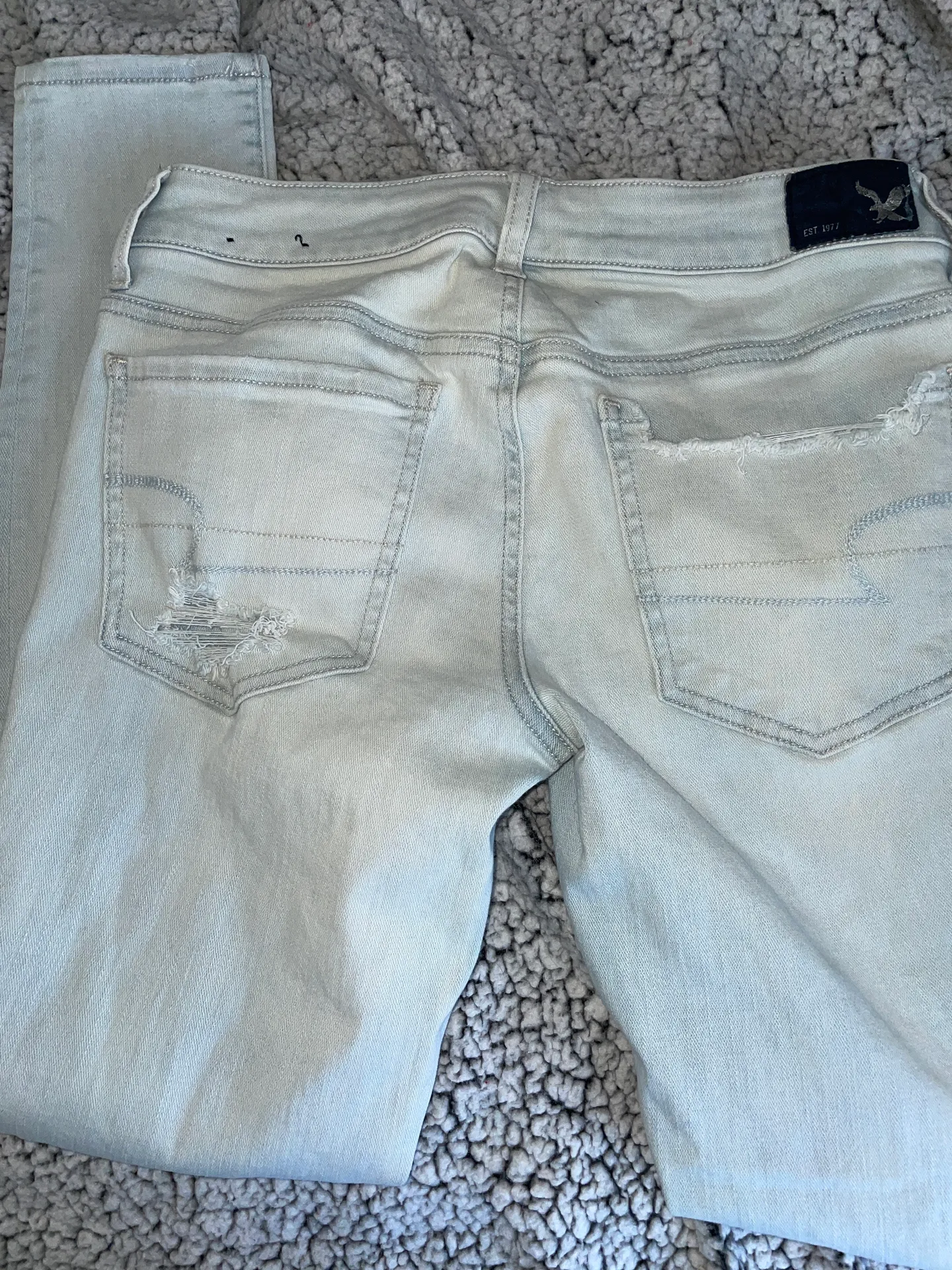 American Eagle Light Wash Jeans - Image 3