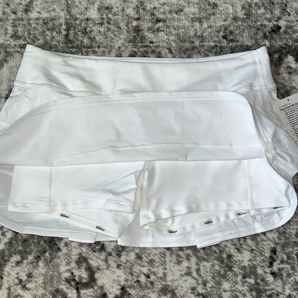 Lululemon  Pace Rival Skirt (Regular) *4-way Stretch 13" - Image 3