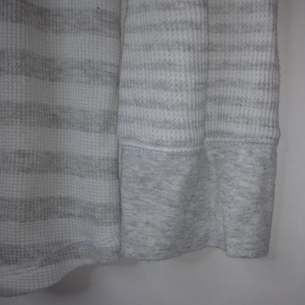 Old Navy XXL Gray Striped Top Plus - Image 5
