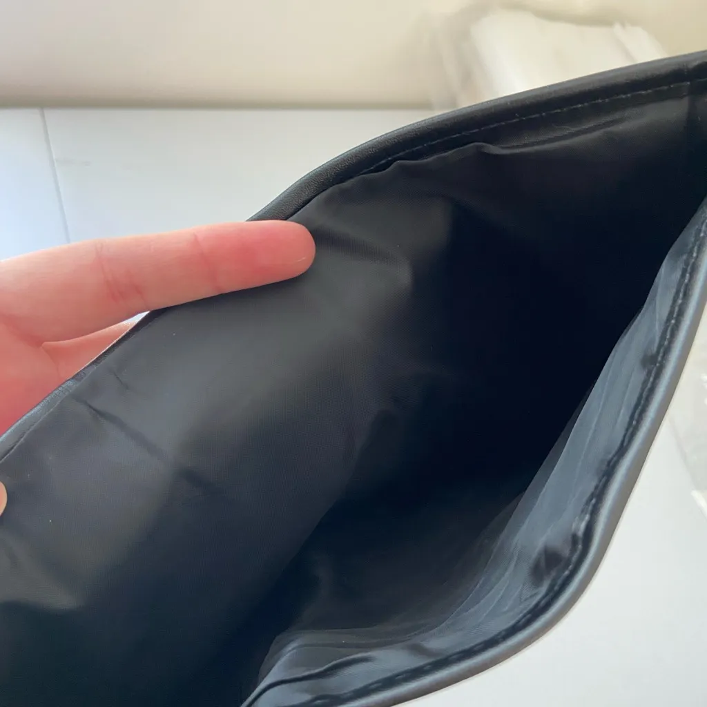 NEW Victoria’s Secret women’s pink sequin heart decal black canvas tote‎ bag - Image 6