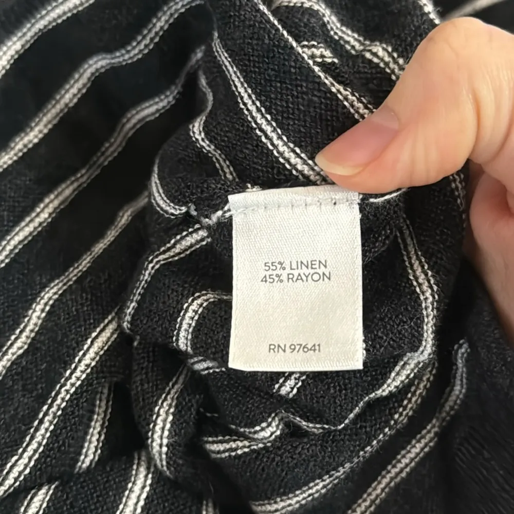 J.Jill Linen blend bell sleeve navy blue and white stripes light sweater Size M - Image 9