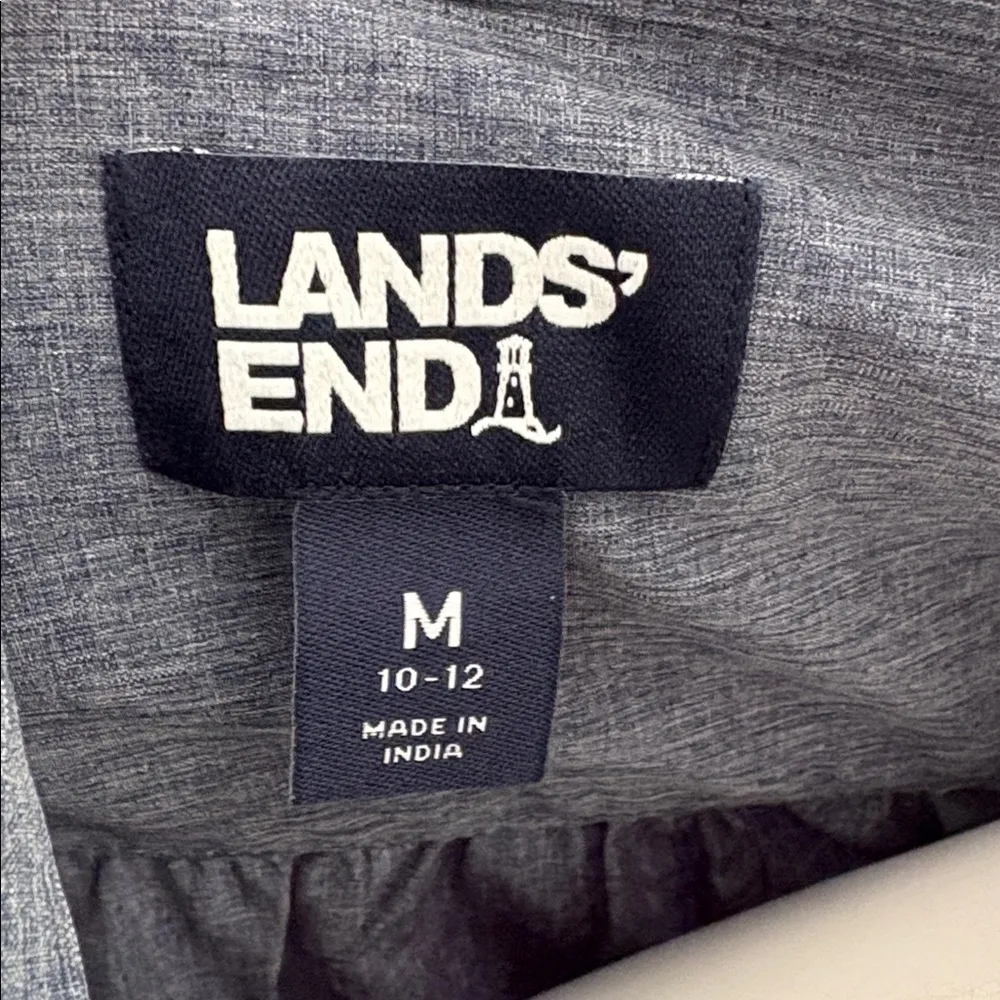 Lands' End commuter wrinkle free chambray button down shirt medium 10-12 - Image 3