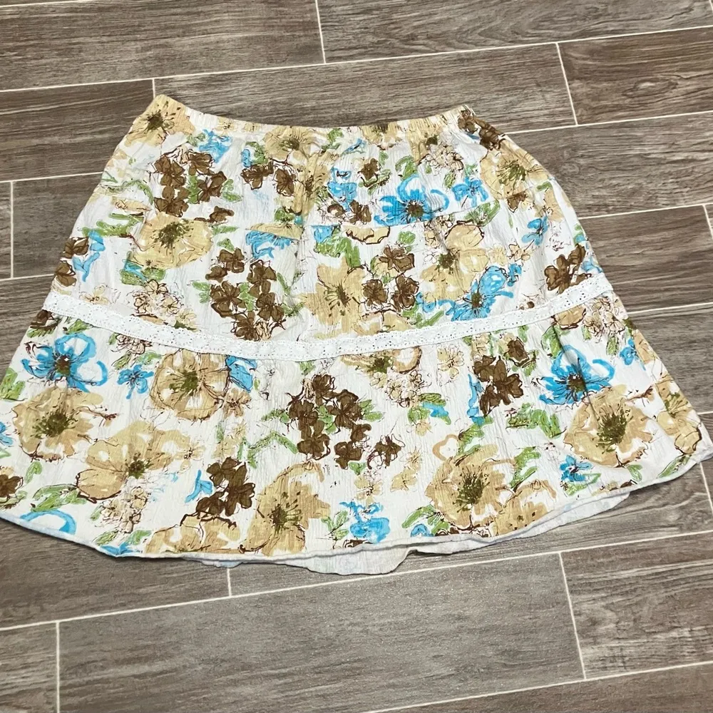 Floral Skirt with Lace Trim Blue Size XL - Image 5