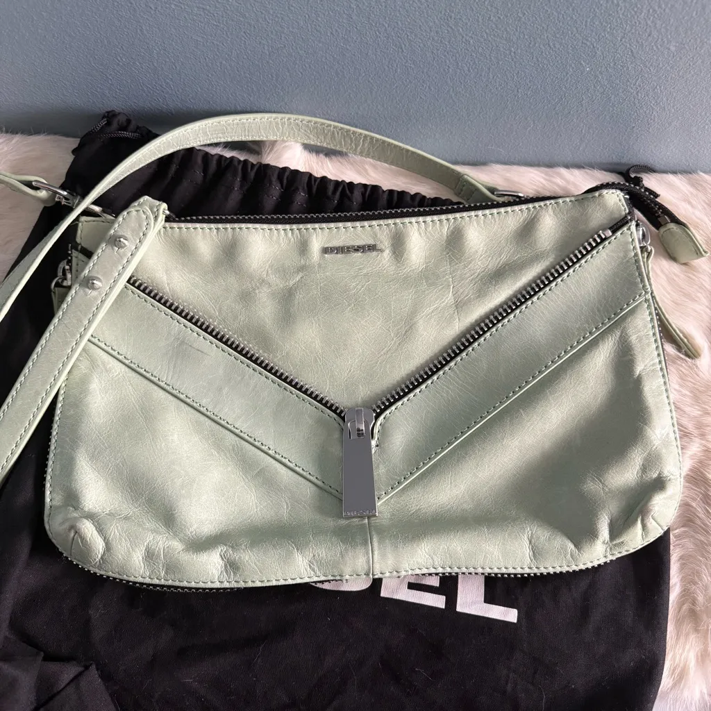 Diesel Green Leather Envelope Crossbody Bag - Image 13