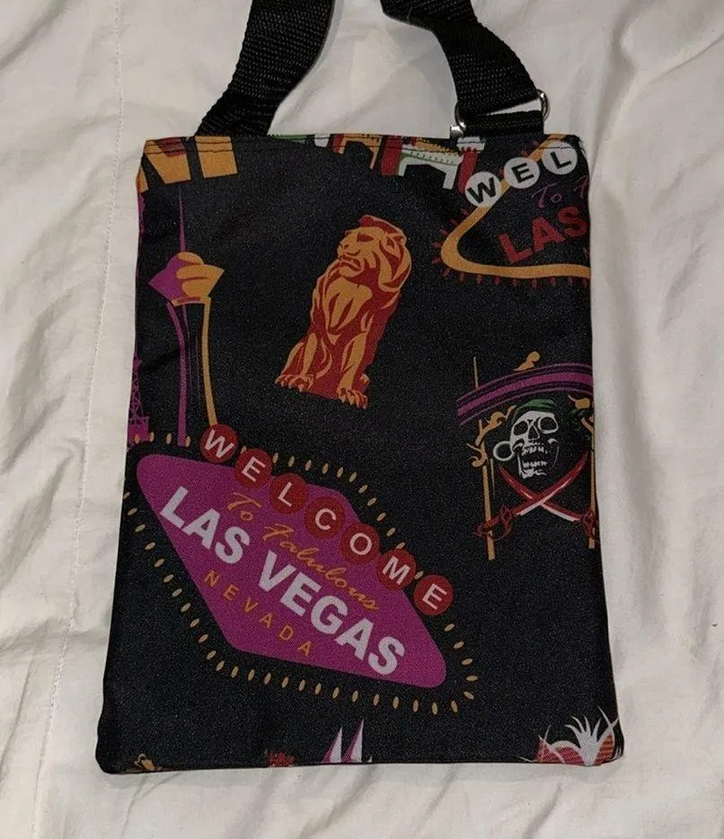 Las Vegas 3 pouch purse - Image 4