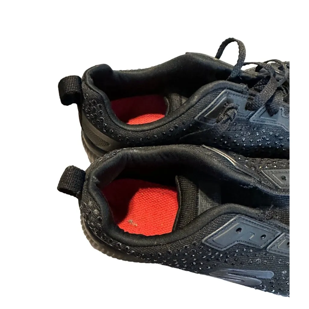 Skechers 8.5 Womens  Black Slip-On Athletic Shoes Rhinestone Detail Pull Tabs - Image 8