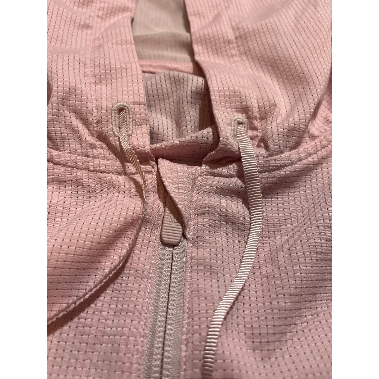 Lululemon Pack Light 1/2 Zip Pullover Packable Jacket Women’s Pink Swift Mesh Size M - Image 3