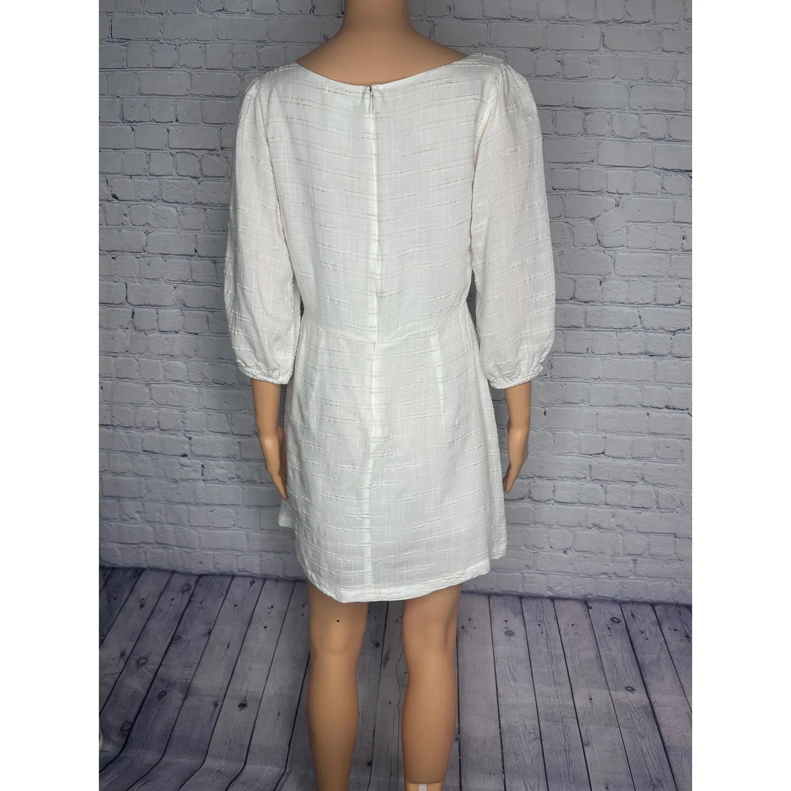 L Space White‎ Mini Dress Tie Front Sweetheart Neck 3/4 Sleeve Medium - Image 3