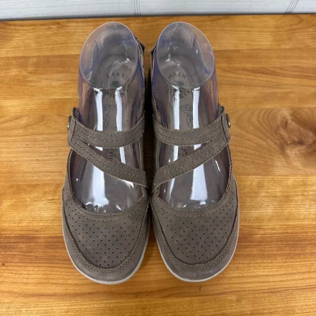 Earth Origins Remy Mary Jane Flats Comfort Shoes Tan Perforated Leather 6.5 - Image 2