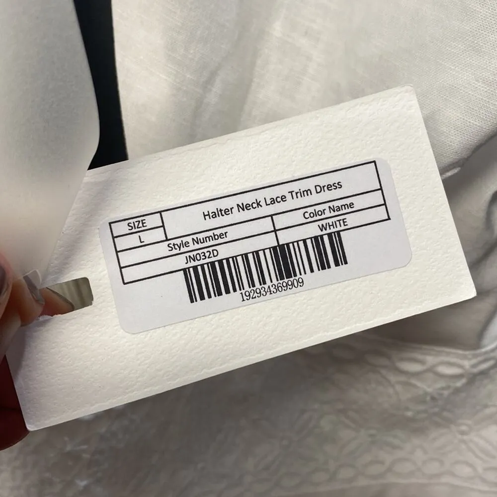 Endless Rose
Halter Neck Lace Trim Dress size Large (b27.12) - Image 5