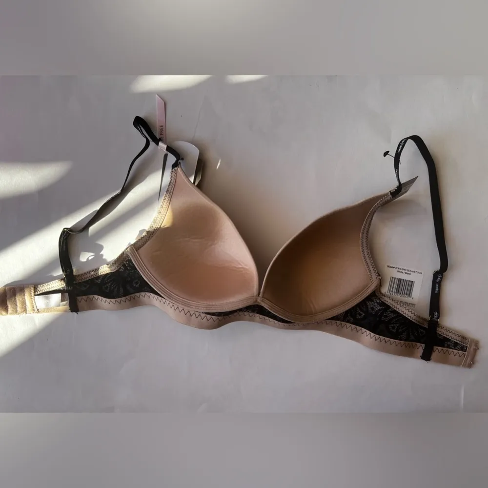 Daisy Fuentes ~ Womens Bra Push Up Underwire Luxe Lace Black Beige ~ 34C - Image 15