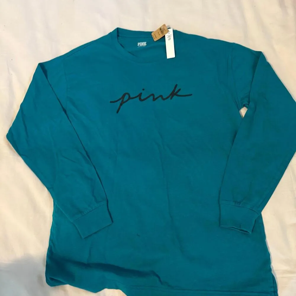 PINK Victoria's Secret Long sleeve and biker shorts set - Image 5