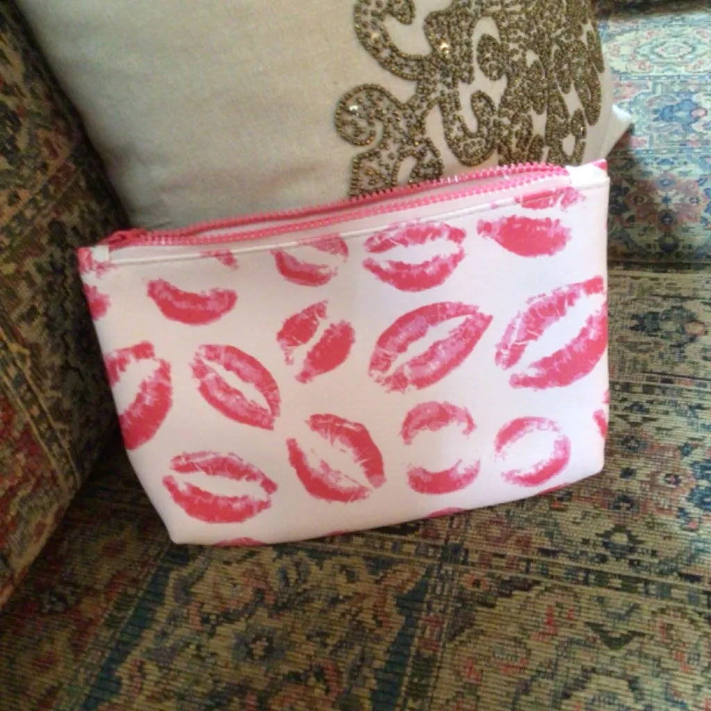 Kiss but Don’t Tell Makeup Bag in Pink/ red 4.5” x 7.5” NWOT Pink - Image 2