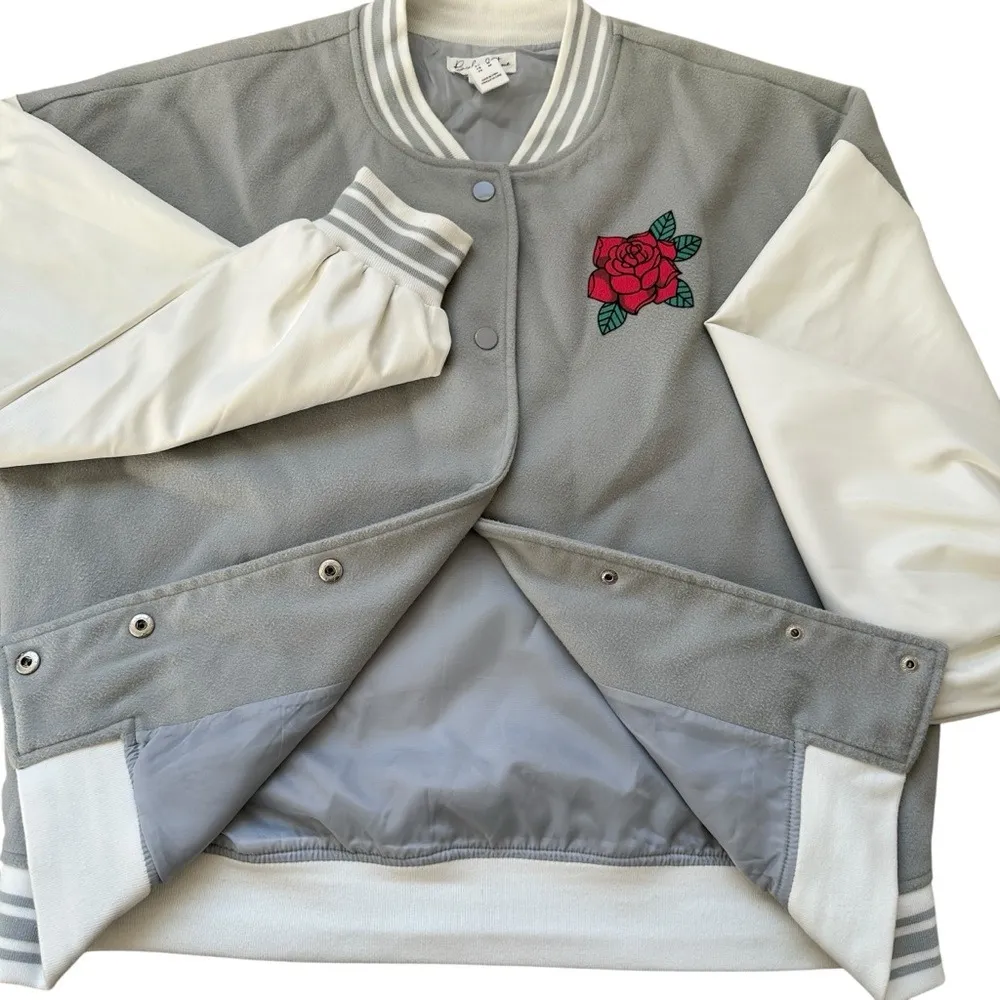 Birch & Stone varsity letterman style jacket gray white medium pockets lined - Image 11