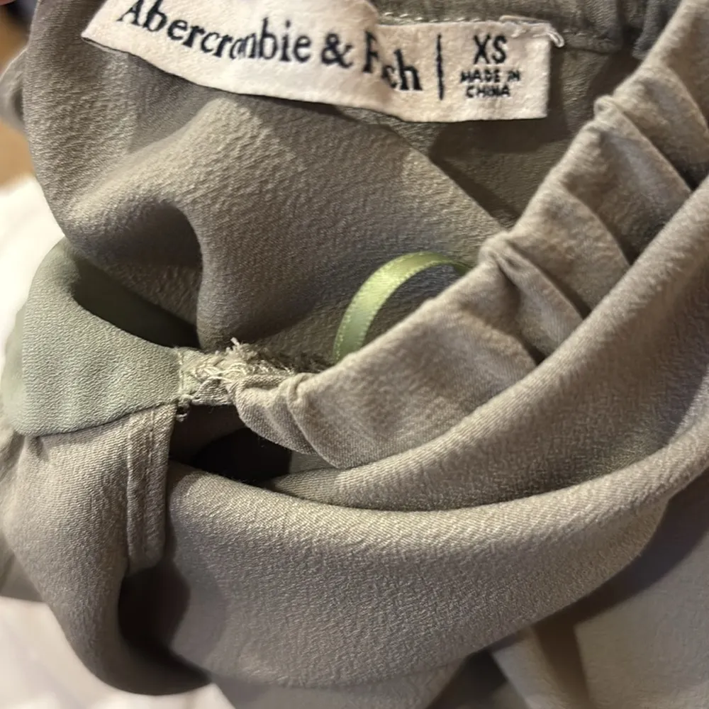 A+F Sage Midi Guest Collection Flowy Open Back Dress - Image 3