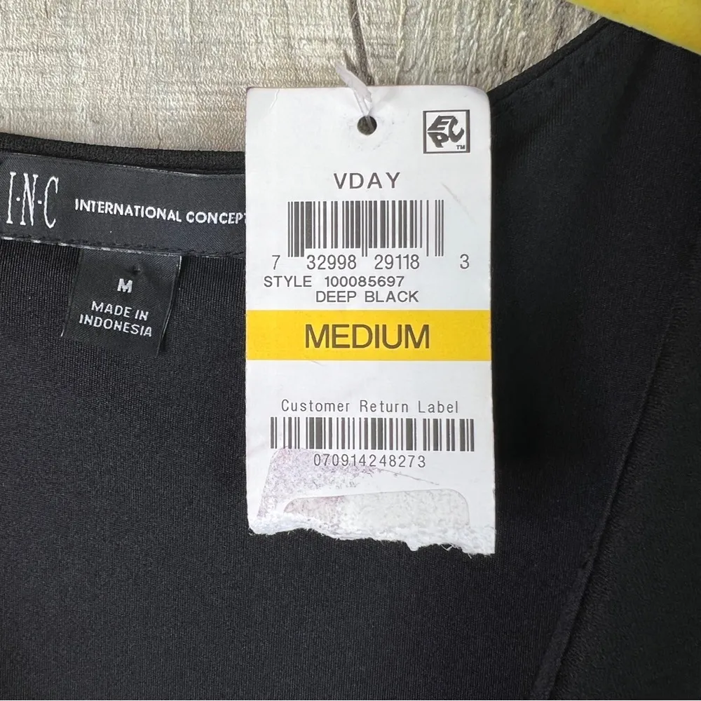 INC Size Medium Black V - Image 7