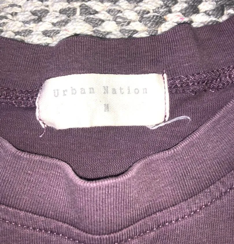 Urban Nation  Flower crop top graphic tee - Image 3