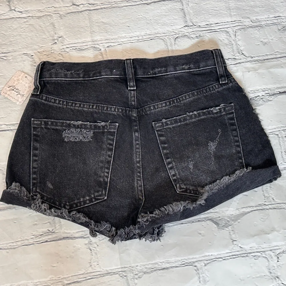 #98 NWT Free People Lasso Short in Washed Black - Image 7