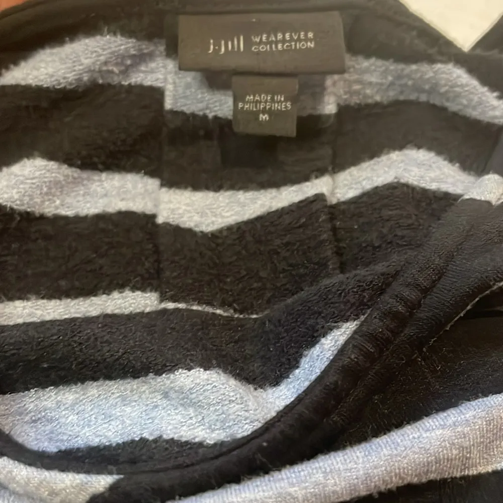 J. Jill- Wearever 3/4 Sleeve Black & Grey Midi Round Neckline Dress- Size M - Image 5