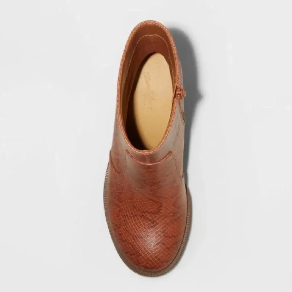 Universal Thread Jenna Brown Snakeskin Platform Boots 8 - Image 3