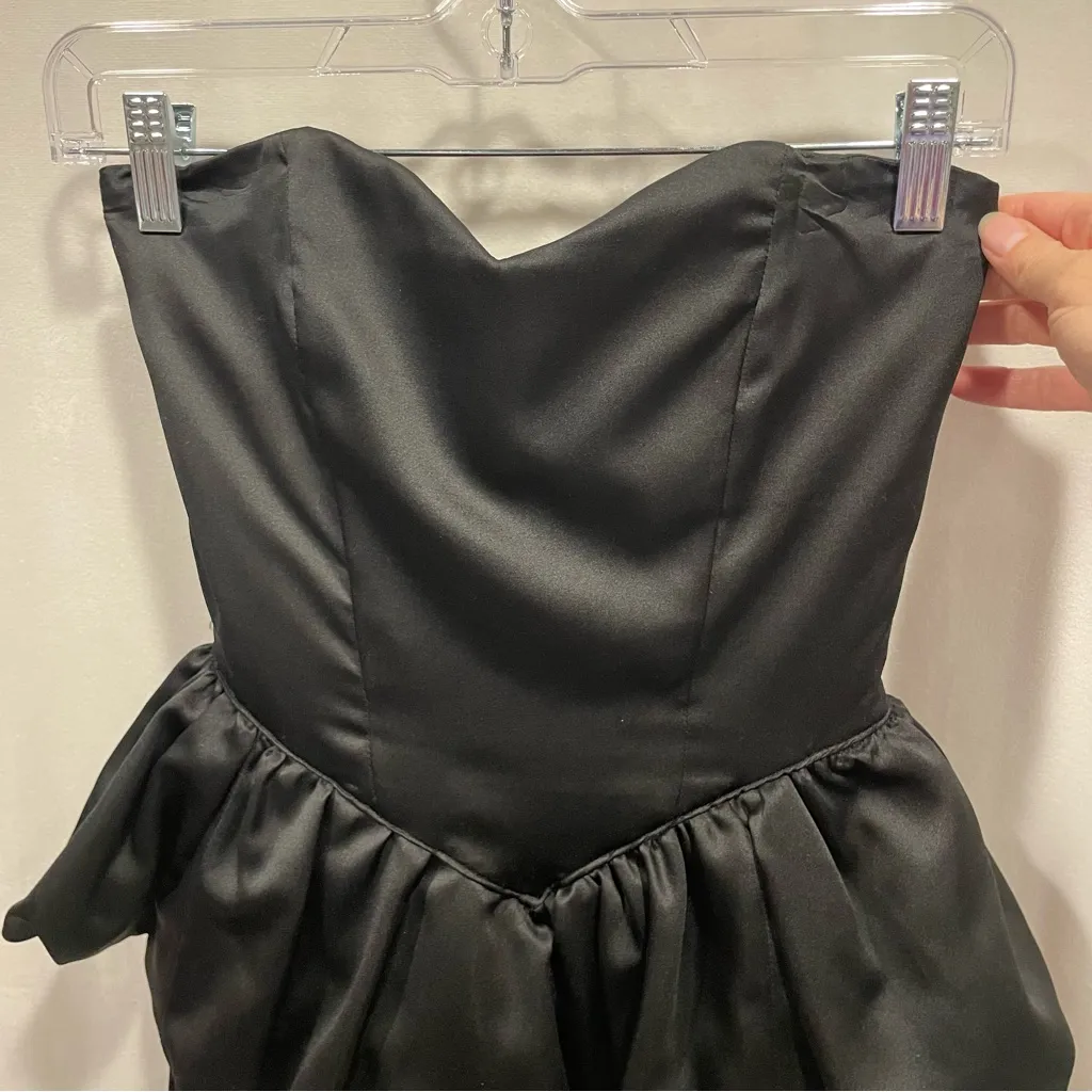 Vintage 80’s silky satin strapless peplum tulip dress handmade sexy office siren - Image 6