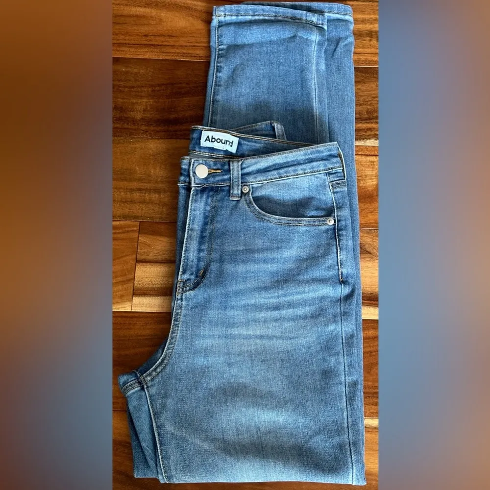 ABOUND Mom Jeans - Image 8