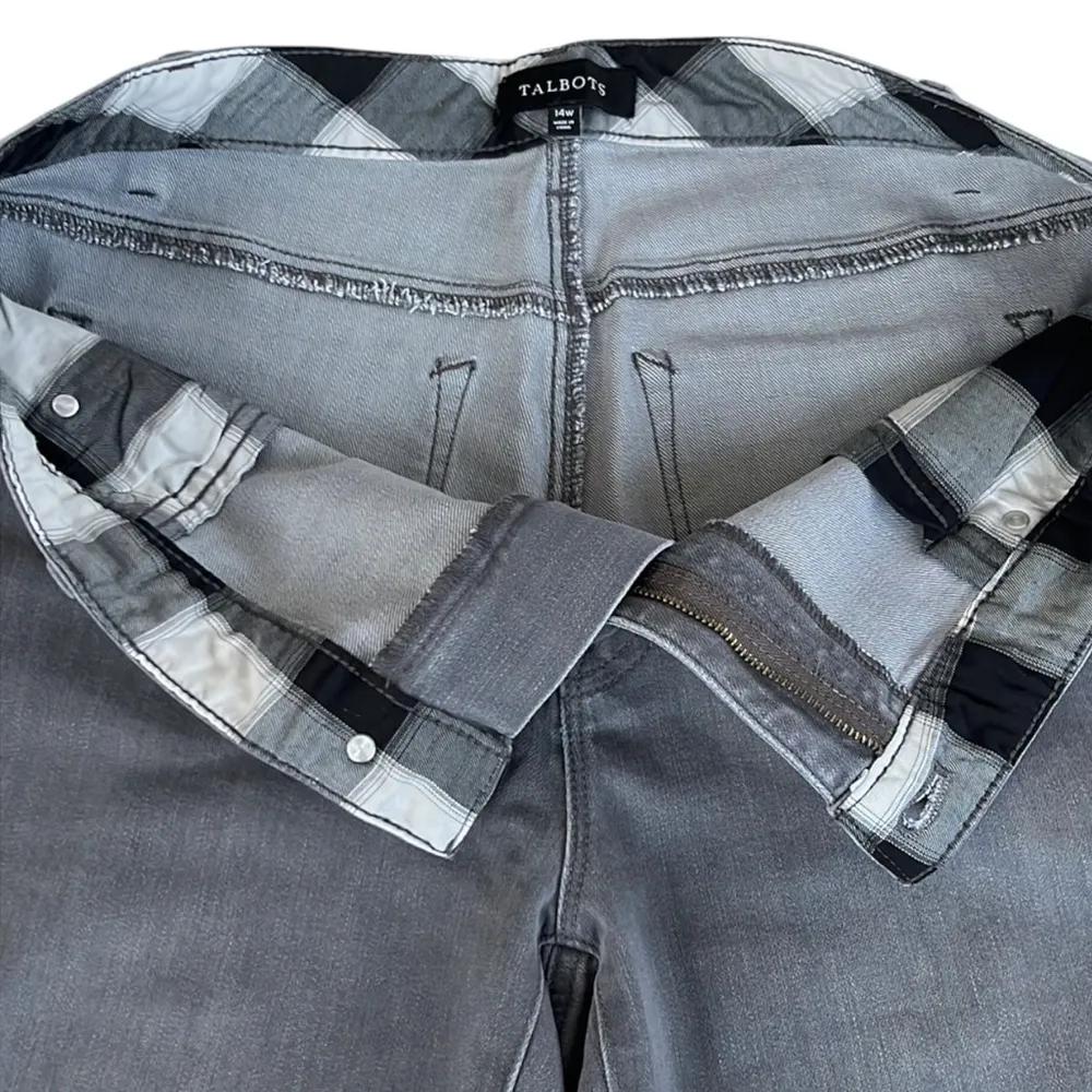 NWT Talbots Flannel Trimmed Jeans Grey Size 14W - Image 4