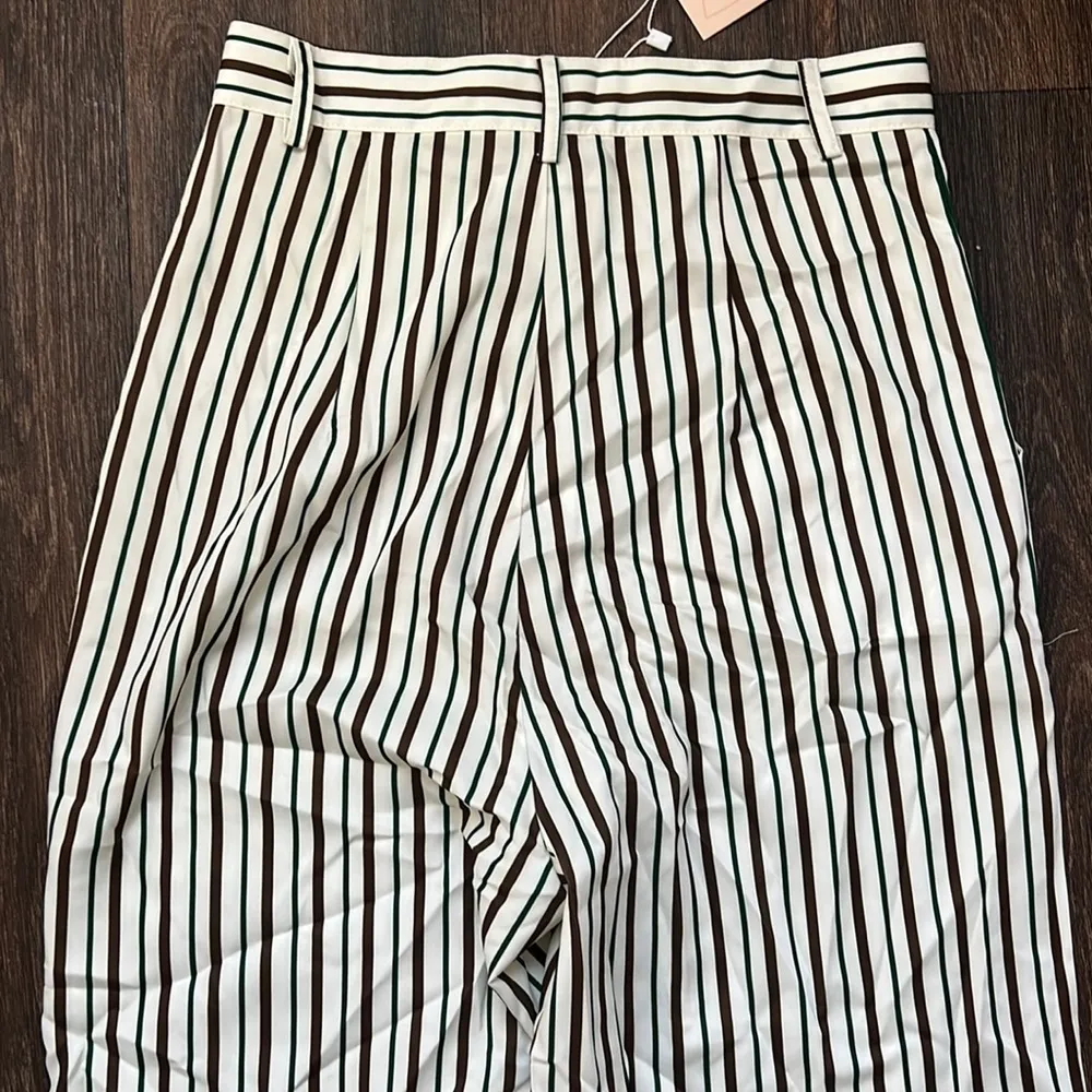 Kittenish Dream on Pants - Image 5