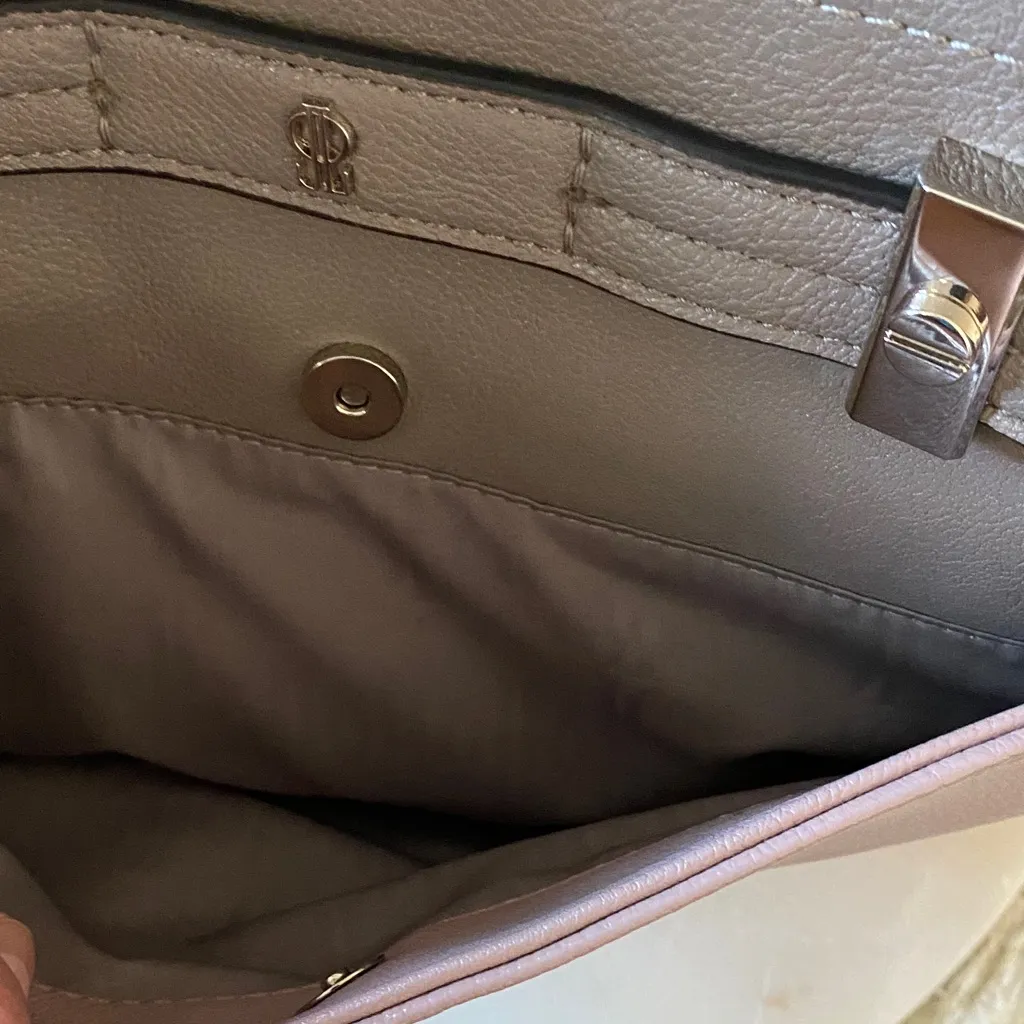 Jenifer Lopez  Multi-Tone Tote Bag in Cream, Tan, and Pink - Image 6