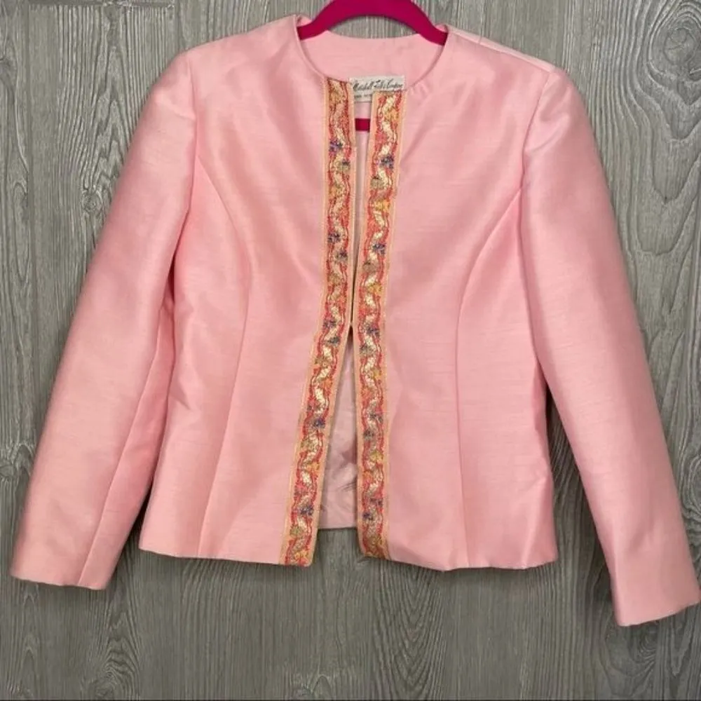 Vintage marshall field and co. pink blazer bolero jacket embroidered trim metall - Image 6