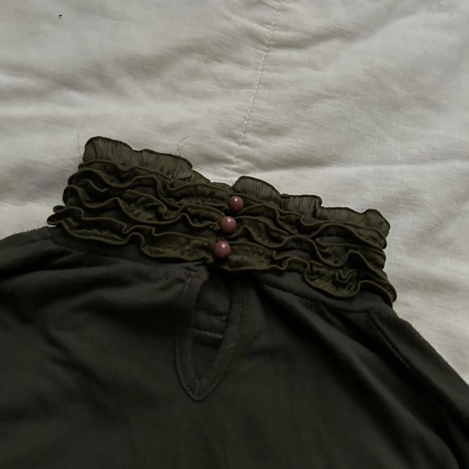 Axes Femme khaki Green high neck lace detailing gothic blouse Size medium - Image 5