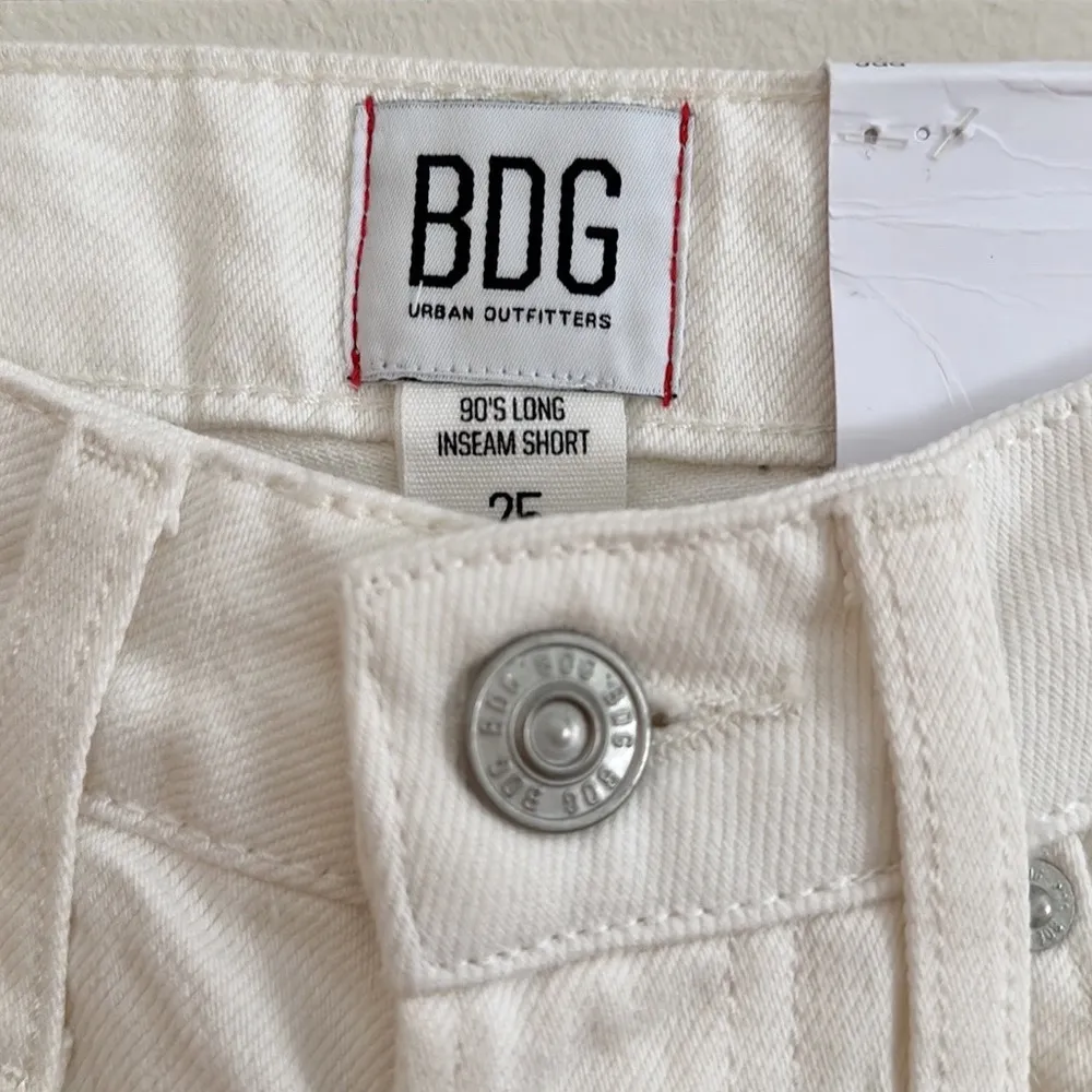 Urban Outfitters | BDG 90s Long Inseam Short - Image 7