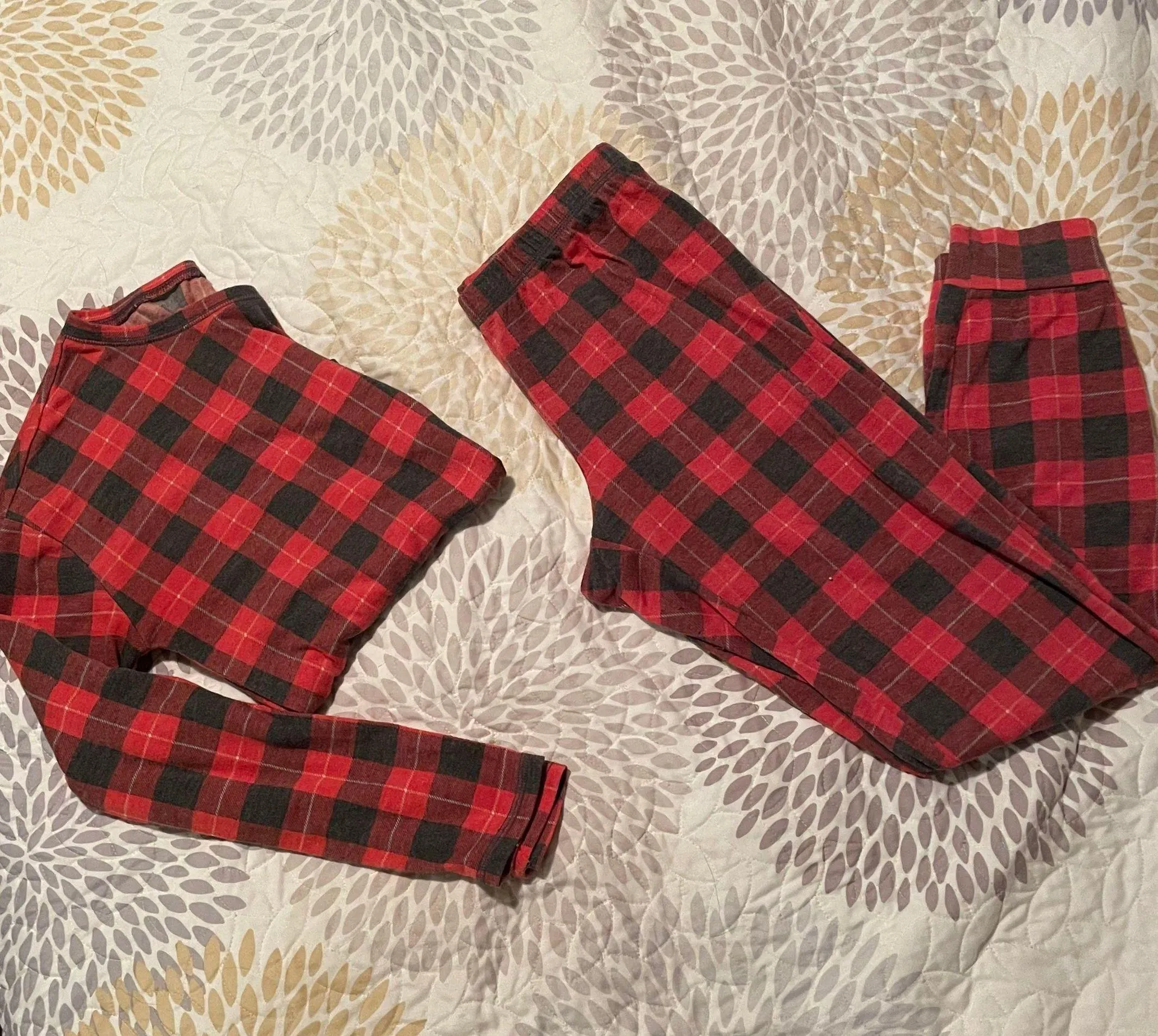 Red Plaid Set Size XS - Image 2