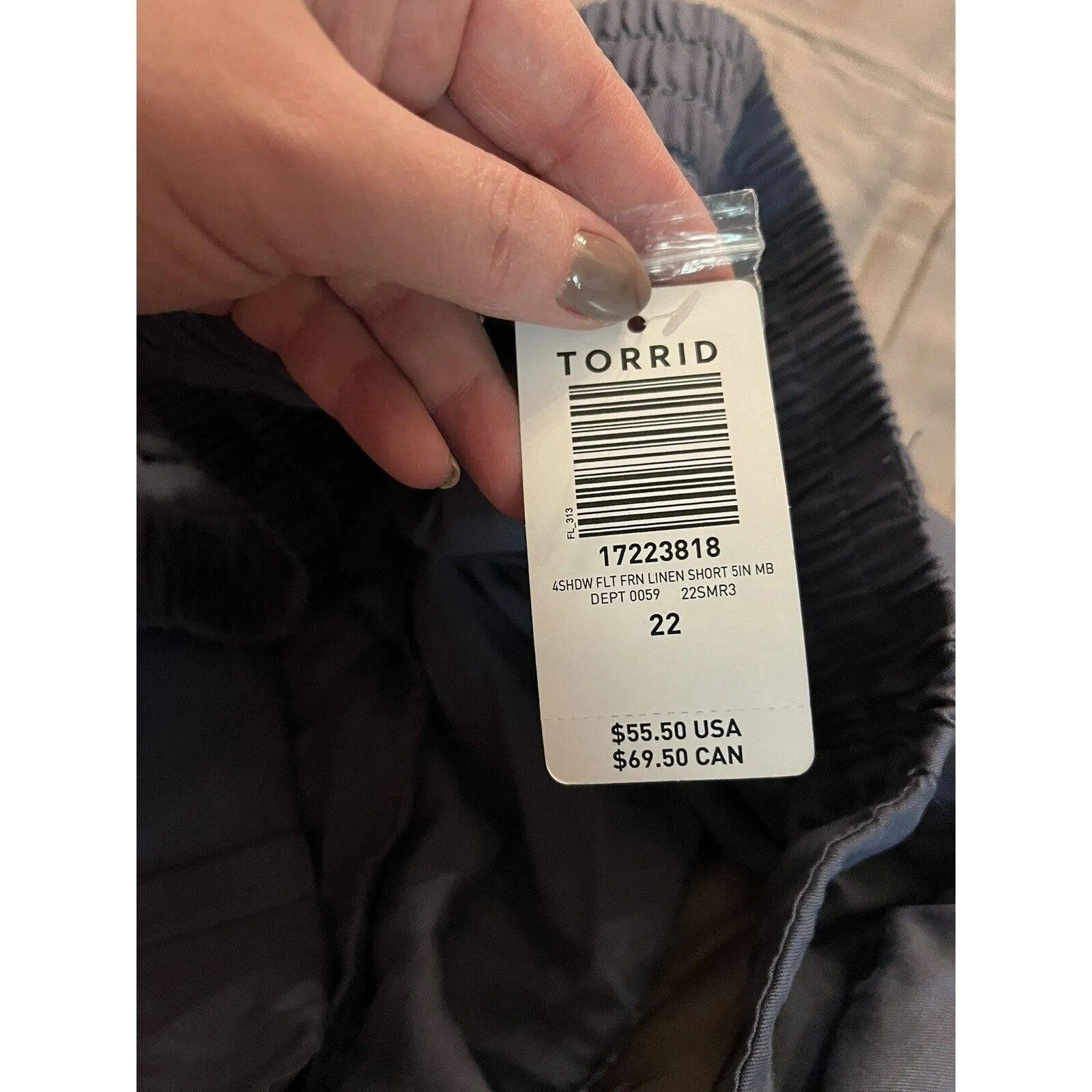 TORRID Slate Blue Linen 5 Inch Shorts Size 22 - Image 5