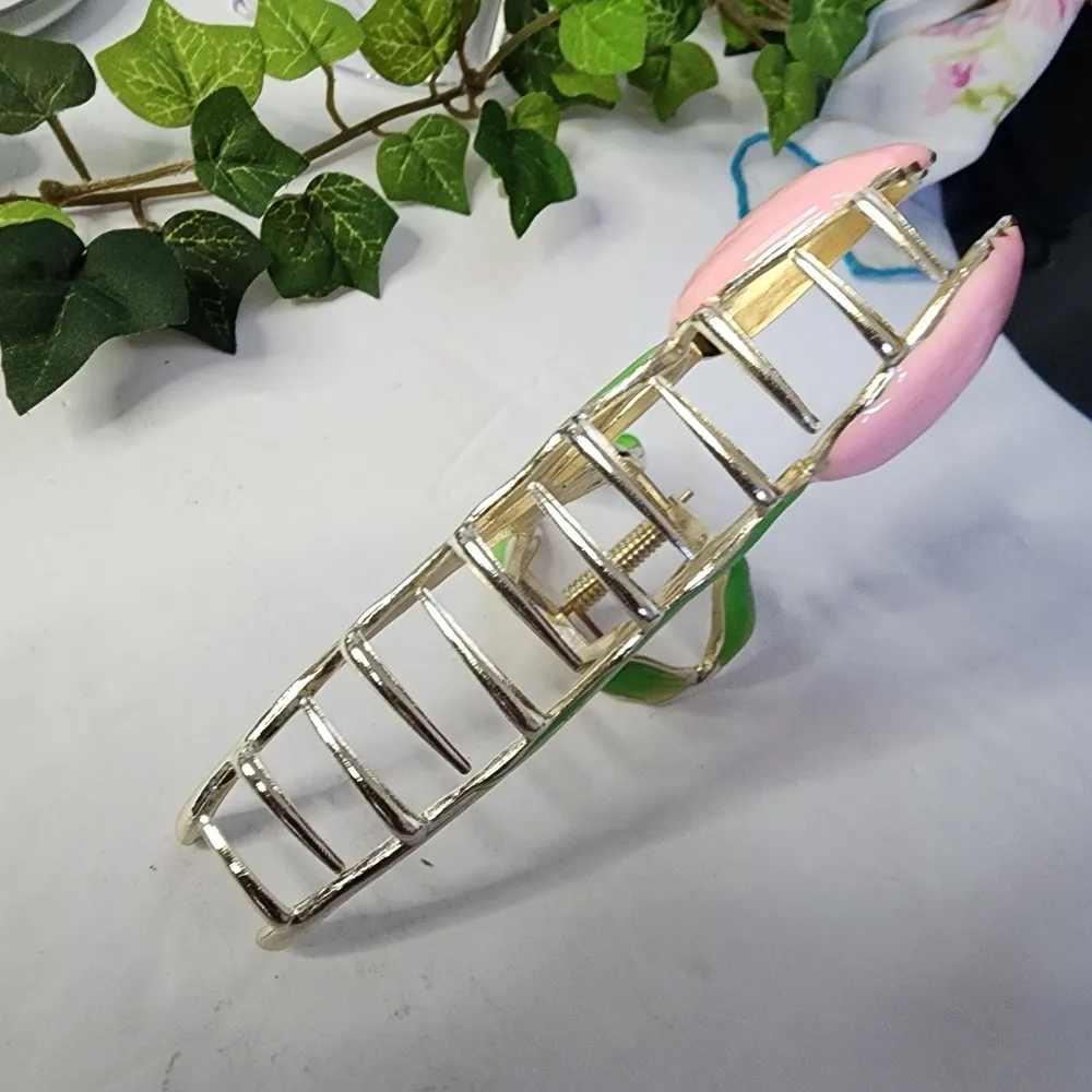 Metal Pink / Lilac Tulip Flower Hair Claw Clip - Image 4