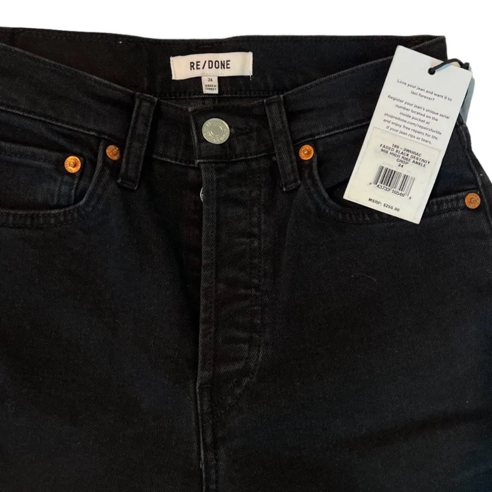 NWT REDONE 90s High Rise Ankle Crop Jeans in Faded Black - Image 5
