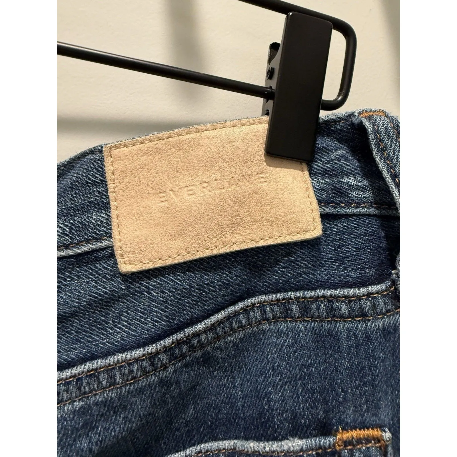 Women’s EVERLANE The Summer Jean Medium Wash Distressed Denim Size 30 Relaxed - Image 4