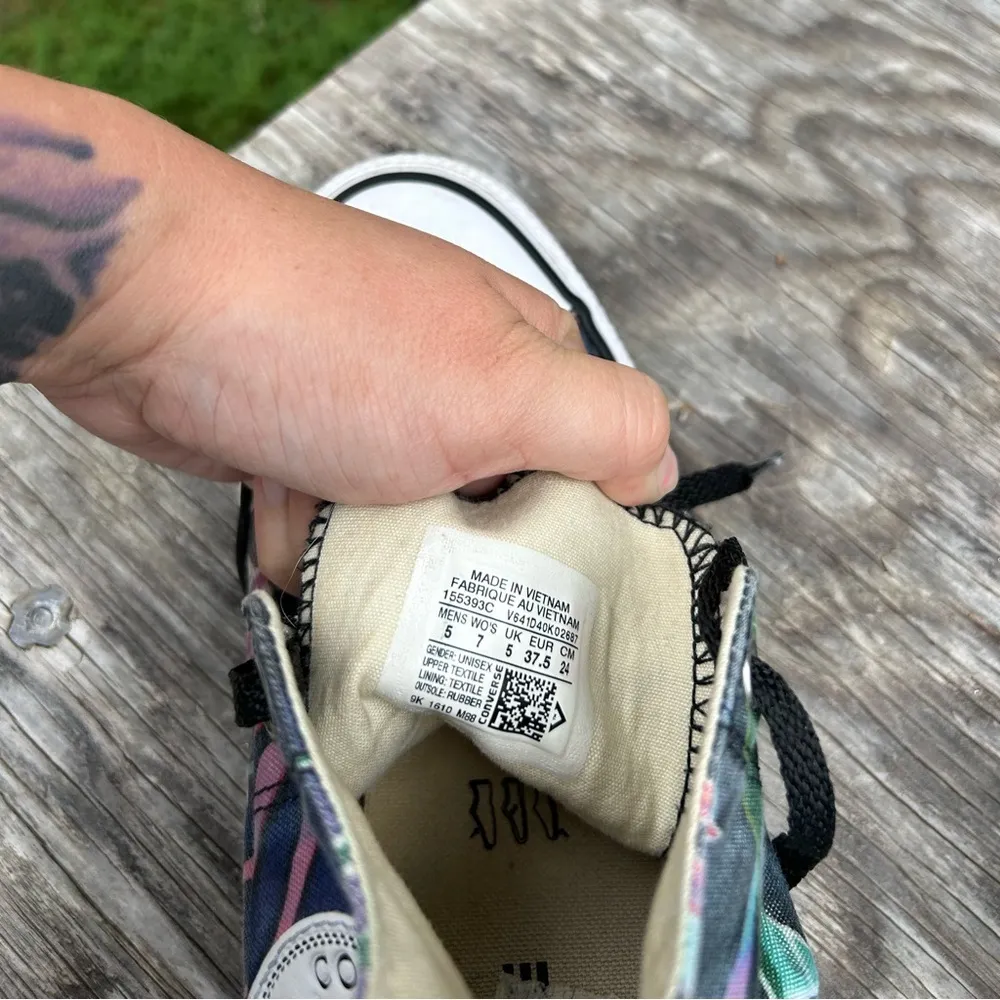 Converse Tropical All Star High Tops floral tropical palm size mens 5 or 7 woman - Image 7