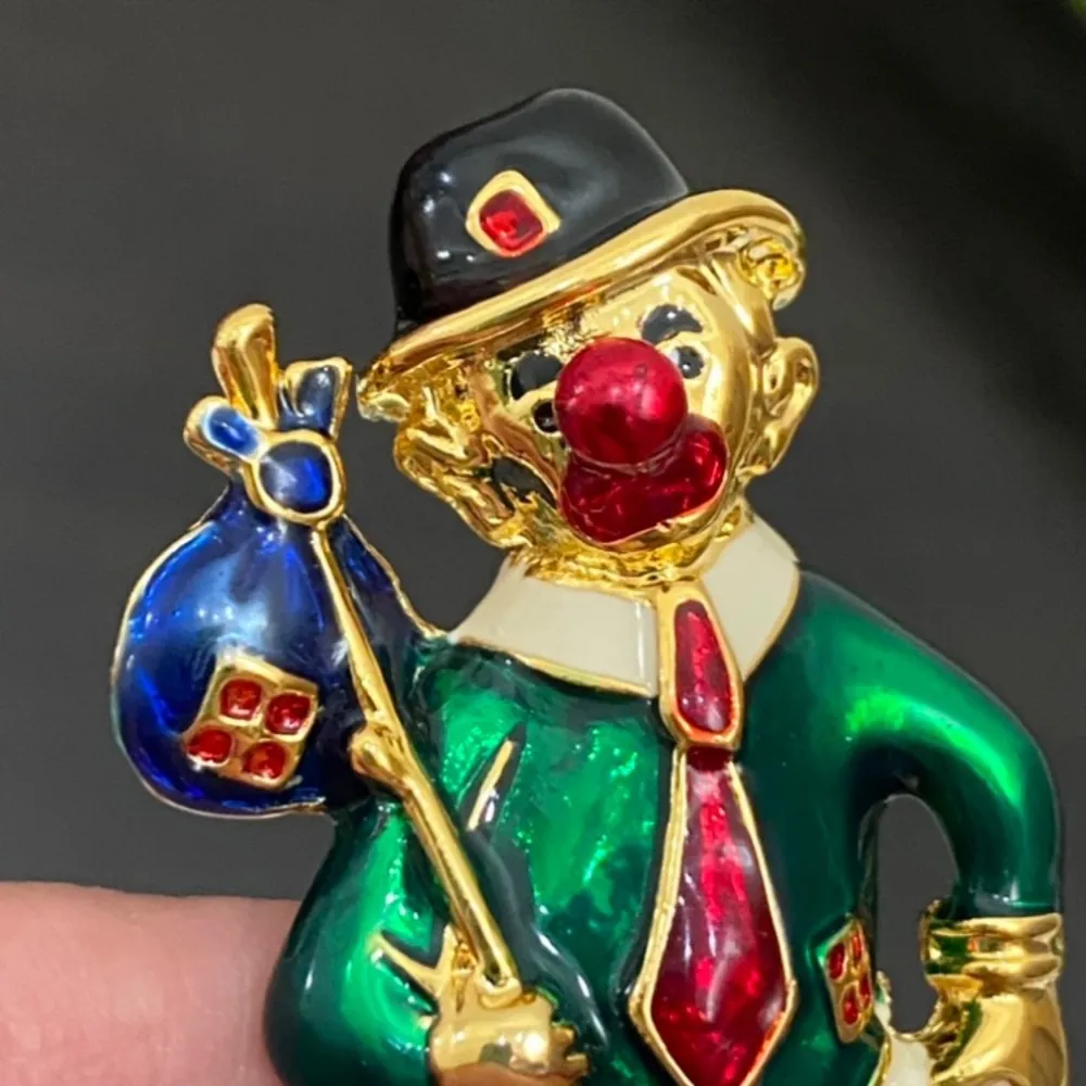 Unsigned Enamel Hobo Clown Brooch New (Old Stock) - Image 10