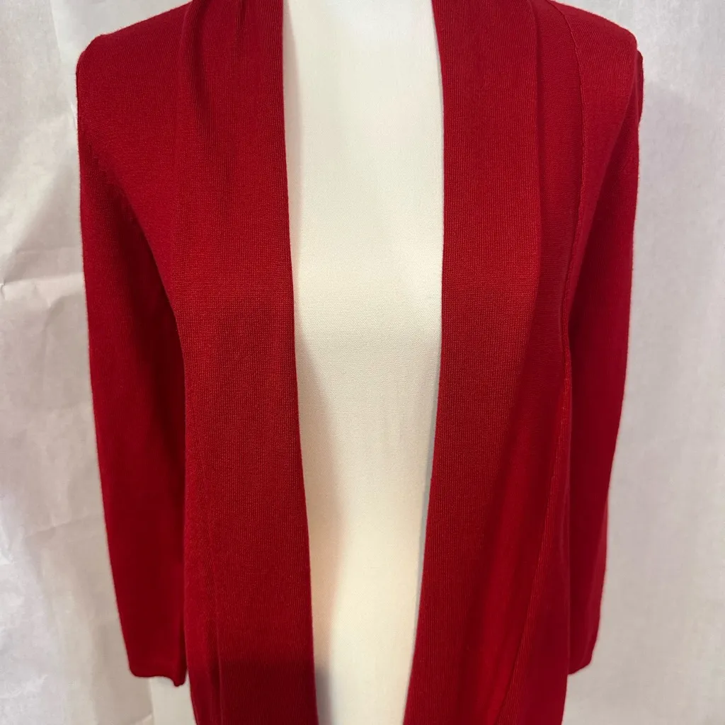 Zara Women's Red Cardigan Sweater - Image 5